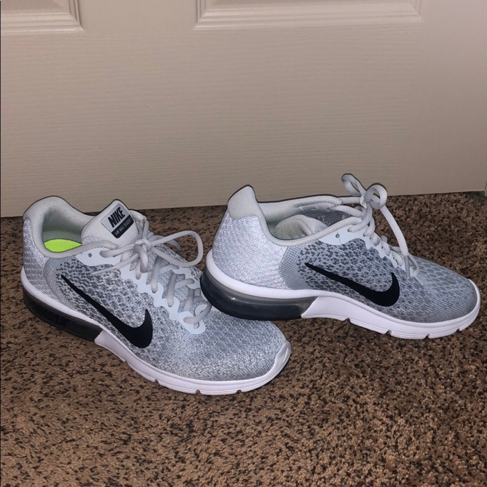 GRAY WOMENS NIKE AIR MAX SEQUENT 2